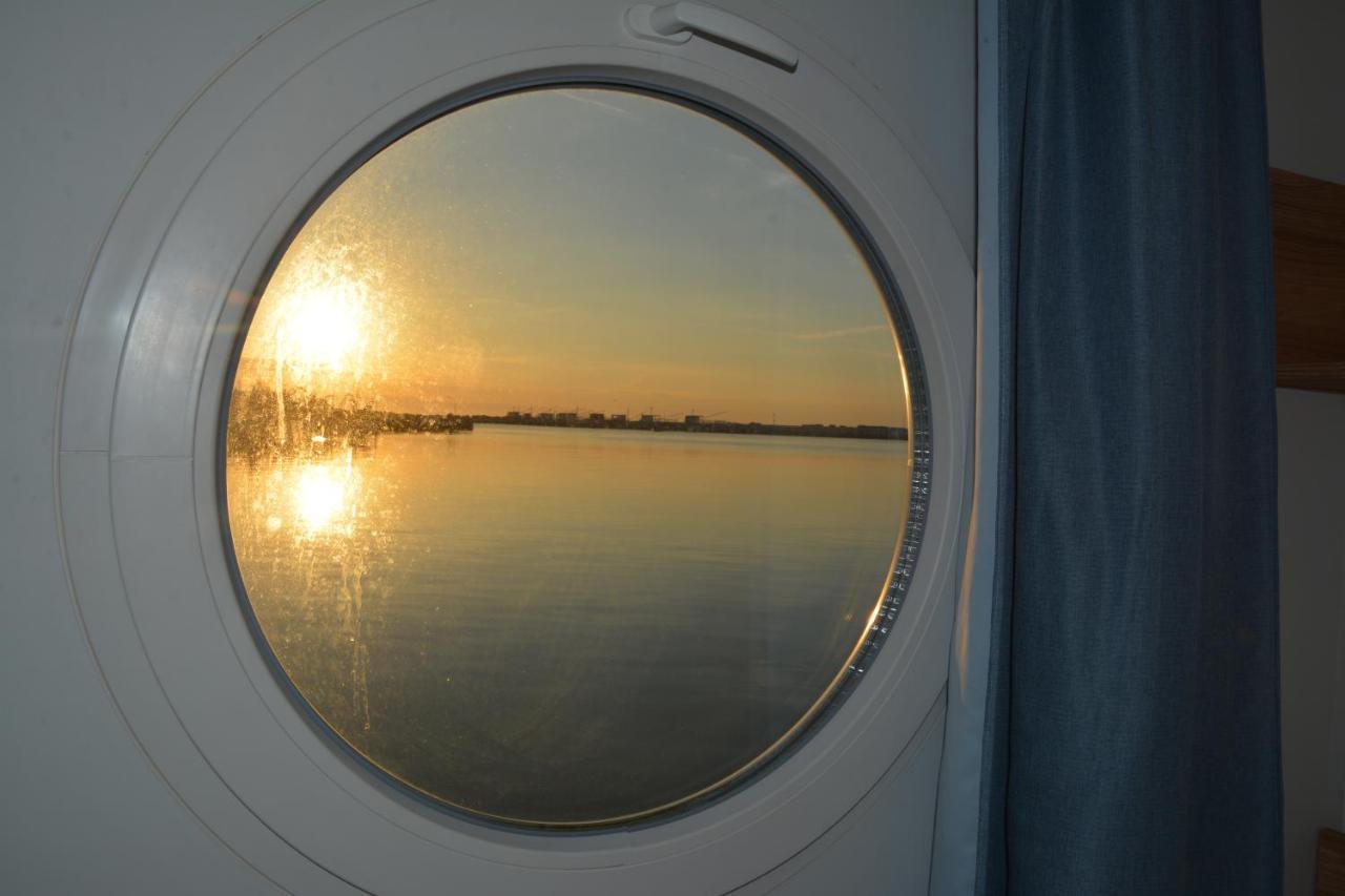 Aqua Resort Giulianova - Houseboat Experience Εξωτερικό φωτογραφία